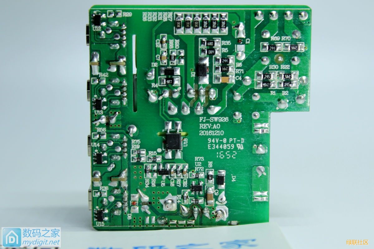 UGREEN��˹��-��רҵ�����ĵ�����Ʒ��