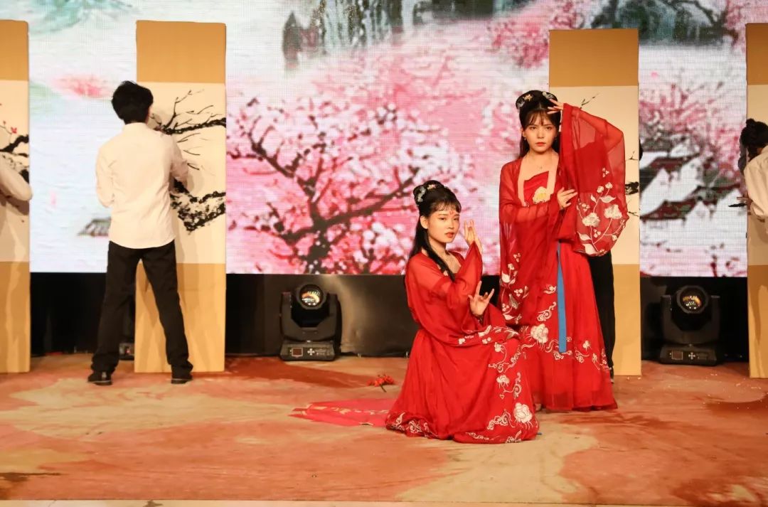 UGREEN��˹��-��רҵ�����ĵ�����Ʒ��