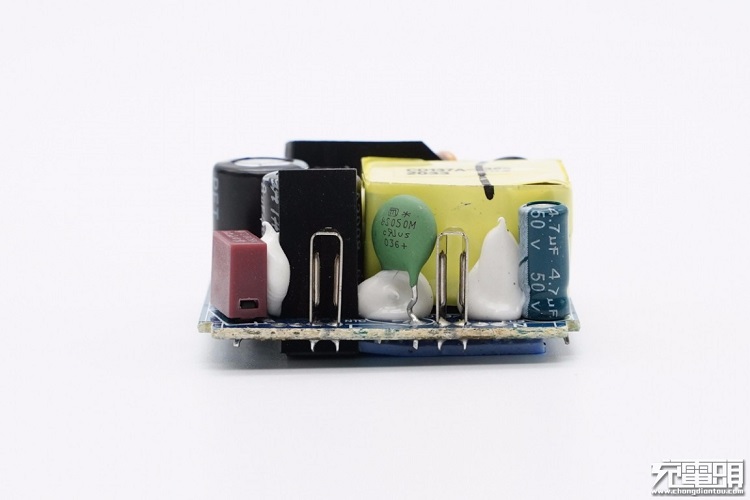 ��˹��PD20W������������⣺���ƪ���£�