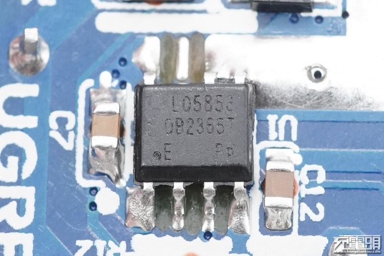 ��˹��PD20W������������⣺���ƪ���£�