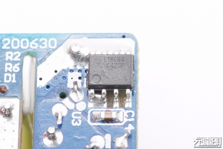 ��˹��PD20W������������⣺���ƪ���£�