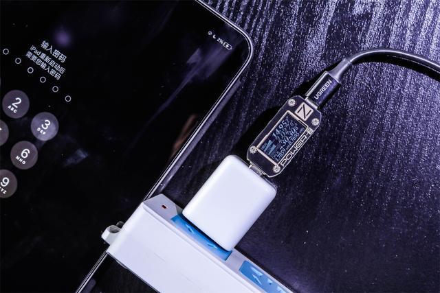 ��˹��30W�����س�������⣺�������iPhone13Pro����Ѵ